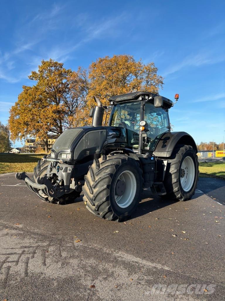 Valtra S 293 Traktori