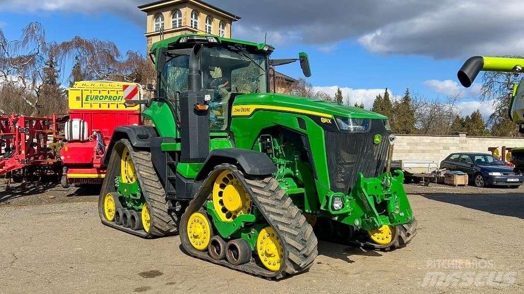 John Deere 8RX410 Traktori