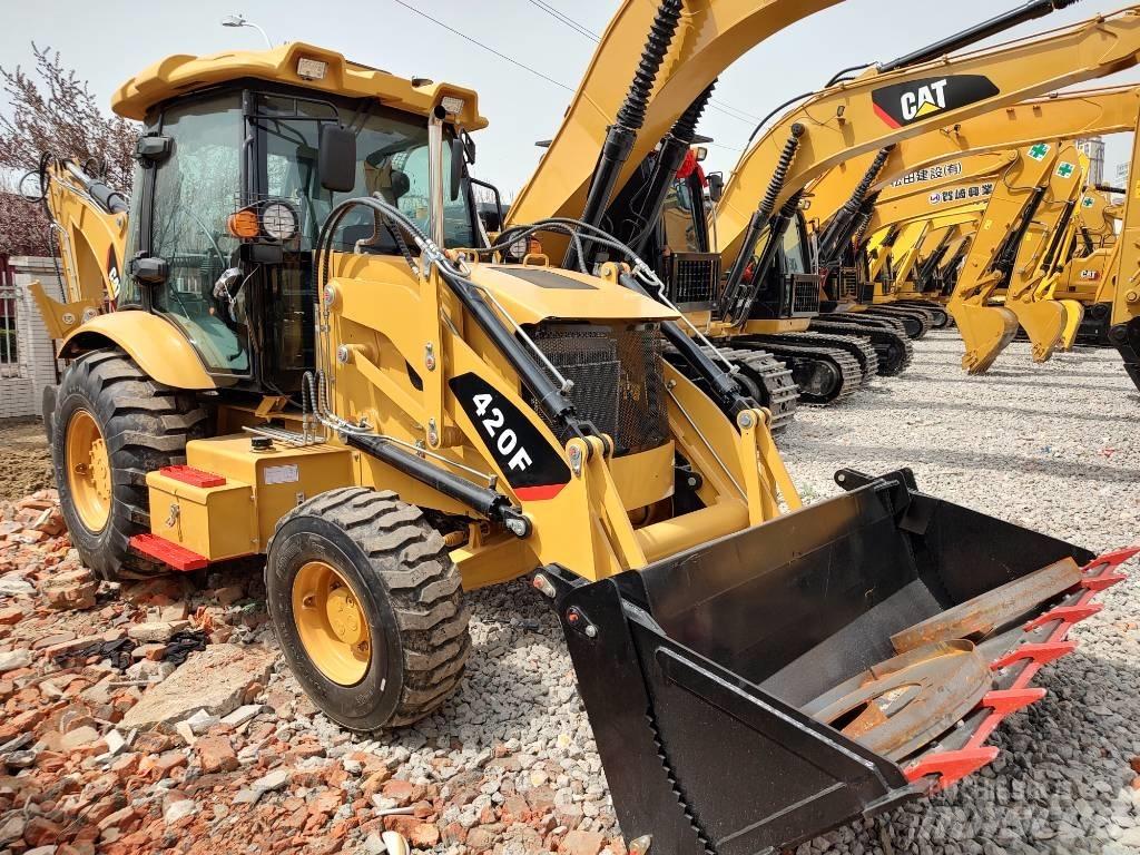 CAT 420 F Utovarni rovokopači