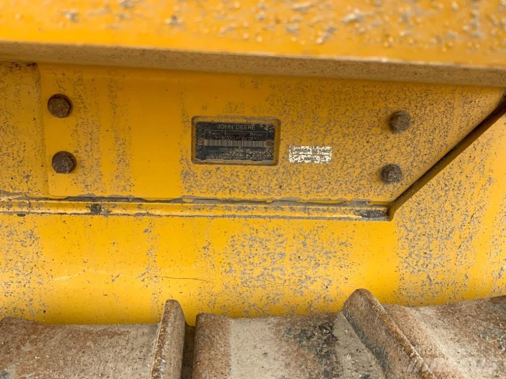 DEERE 750K Buldožeri gusjeničari