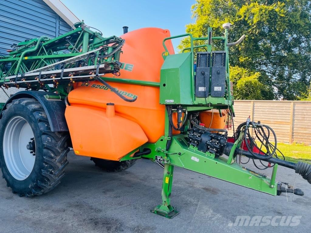 Amazone UX 5200 Vučene prskalice