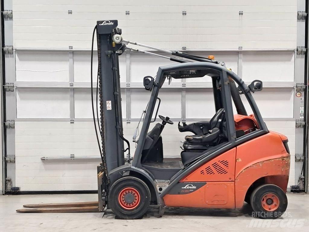 Linde H30T-02 Plinski viličari