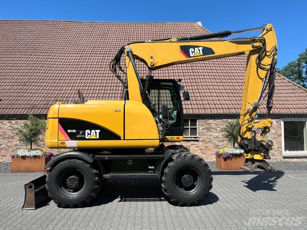 CAT M 313 D Bageri na kotačima