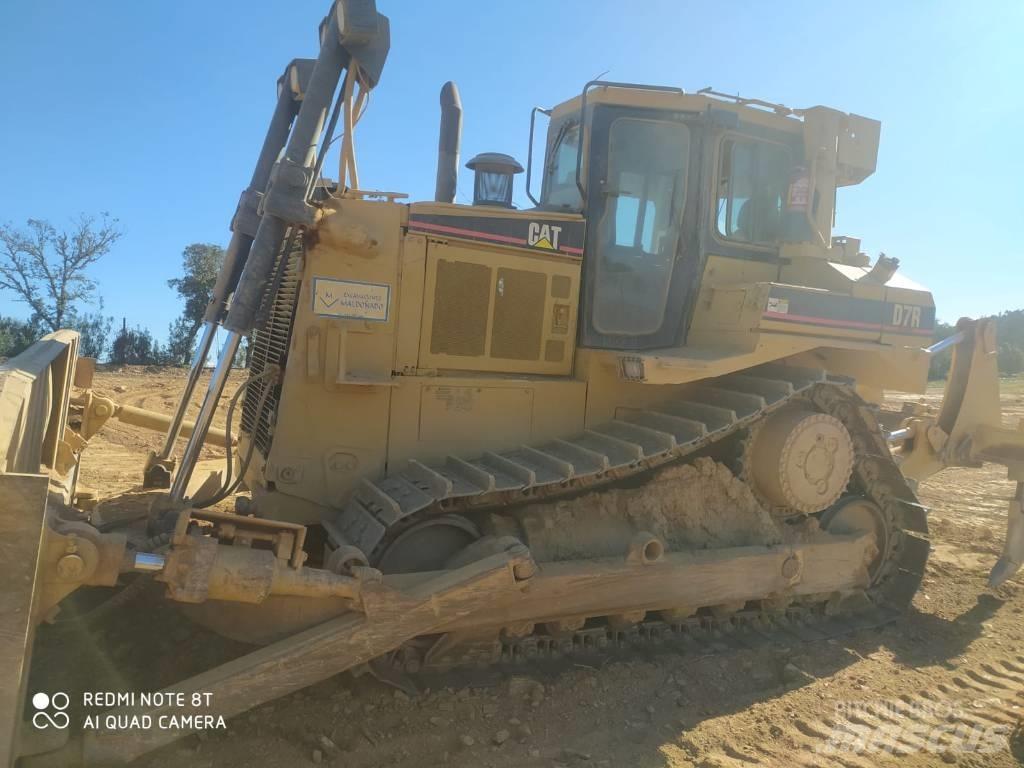 CAT D 7 R II Buldožeri gusjeničari