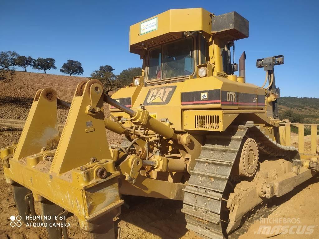 CAT D 7 R II Buldožeri gusjeničari