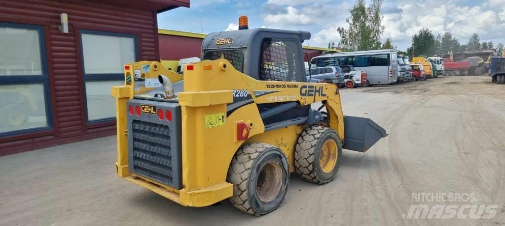 Gehl R 260 Skid steer mini utovarivači