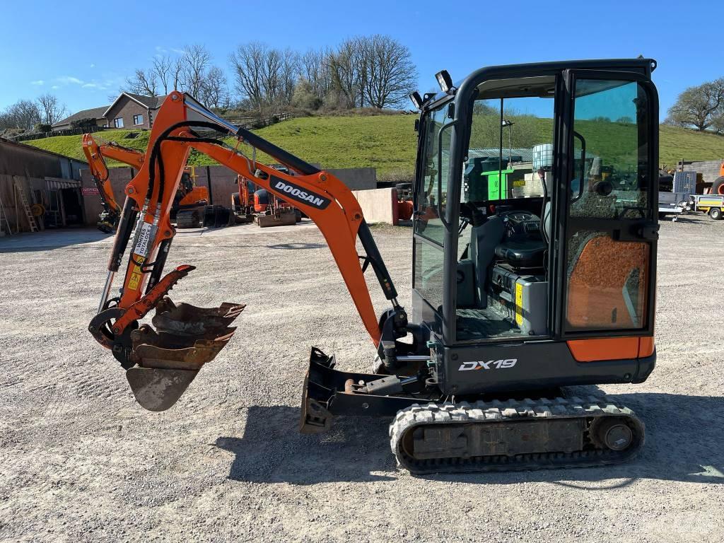 Doosan DX 19 Mini bageri <7t