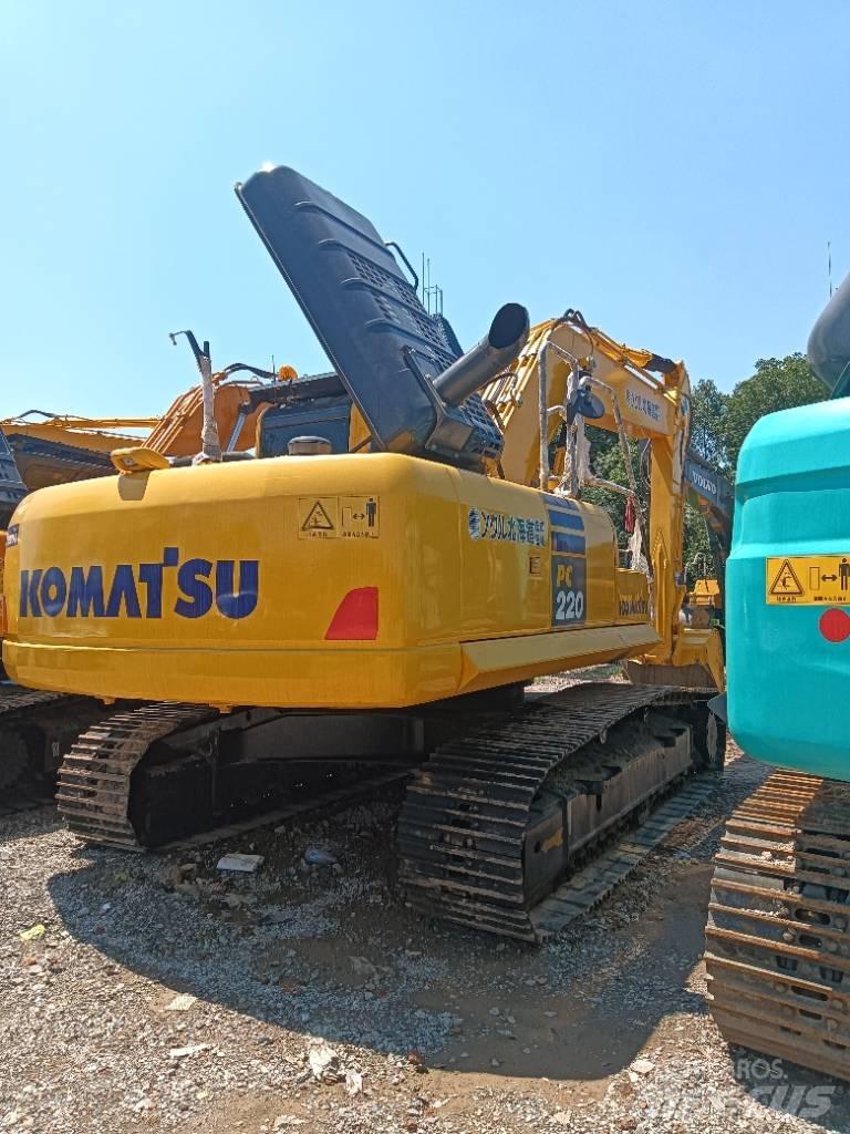 Komatsu PC 220 Bageri gusjeničari