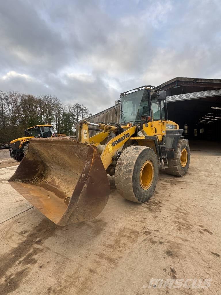 Komatsu WA 200-5 Utovarivači na kotačima