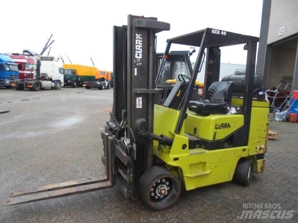 Clark GCX 40 + LPG Plinski viličari