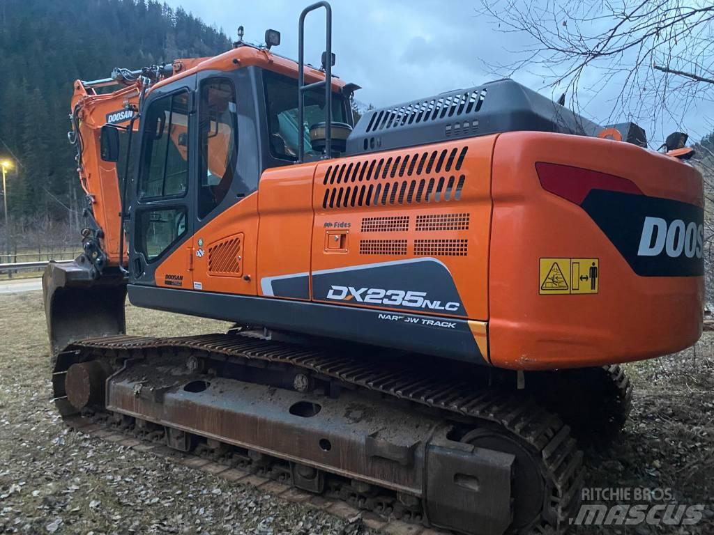 Doosan DX 235 NLC-5 Bageri gusjeničari