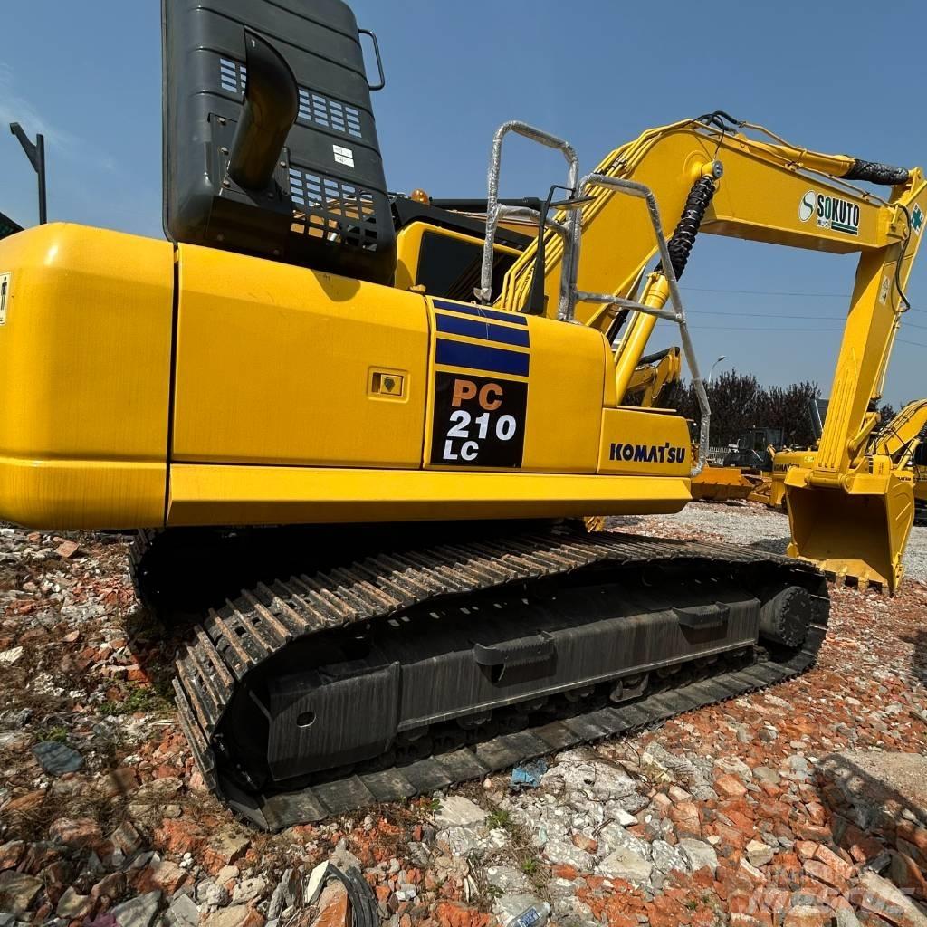 Komatsu 210-8 Bageri gusjeničari