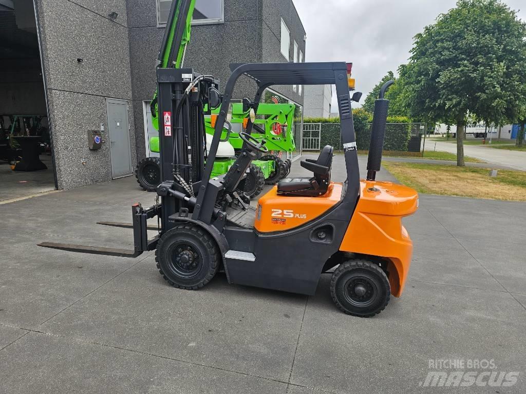 Doosan D 25 G Dizelski viličari