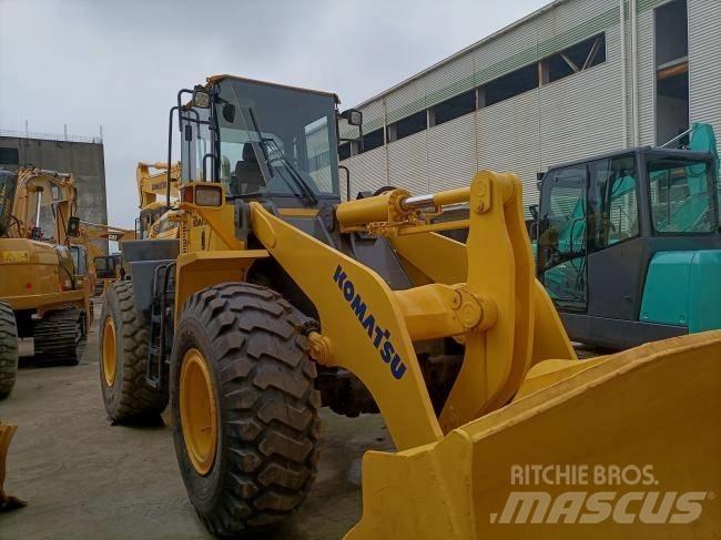 Komatsu WA 320 Utovarivači na kotačima