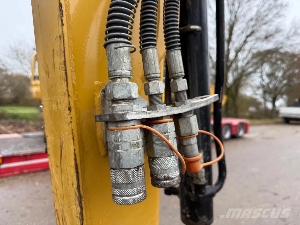 CAT 302.7D Mini bageri <7t