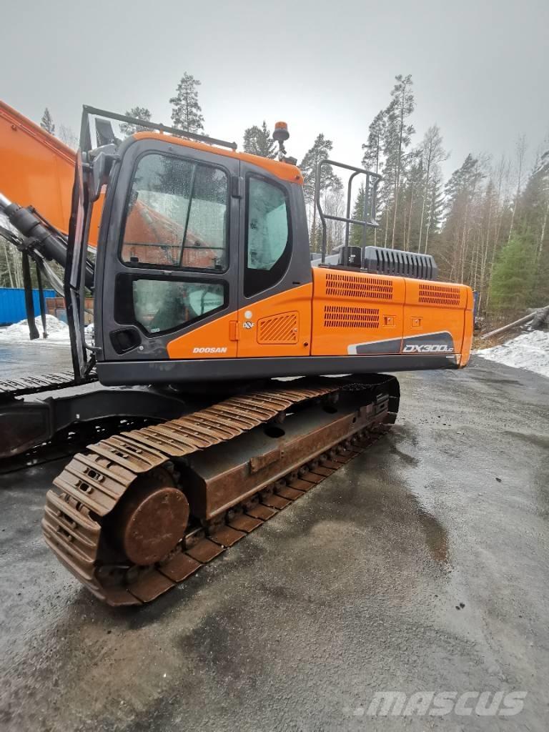 Doosan DX 300 LC-5 Bageri gusjeničari