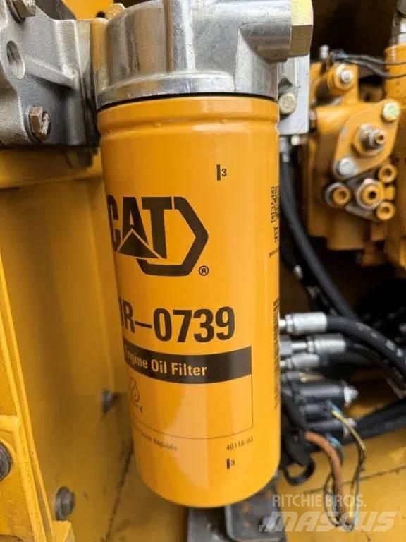 CAT 323DL (320DL) Bageri gusjeničari