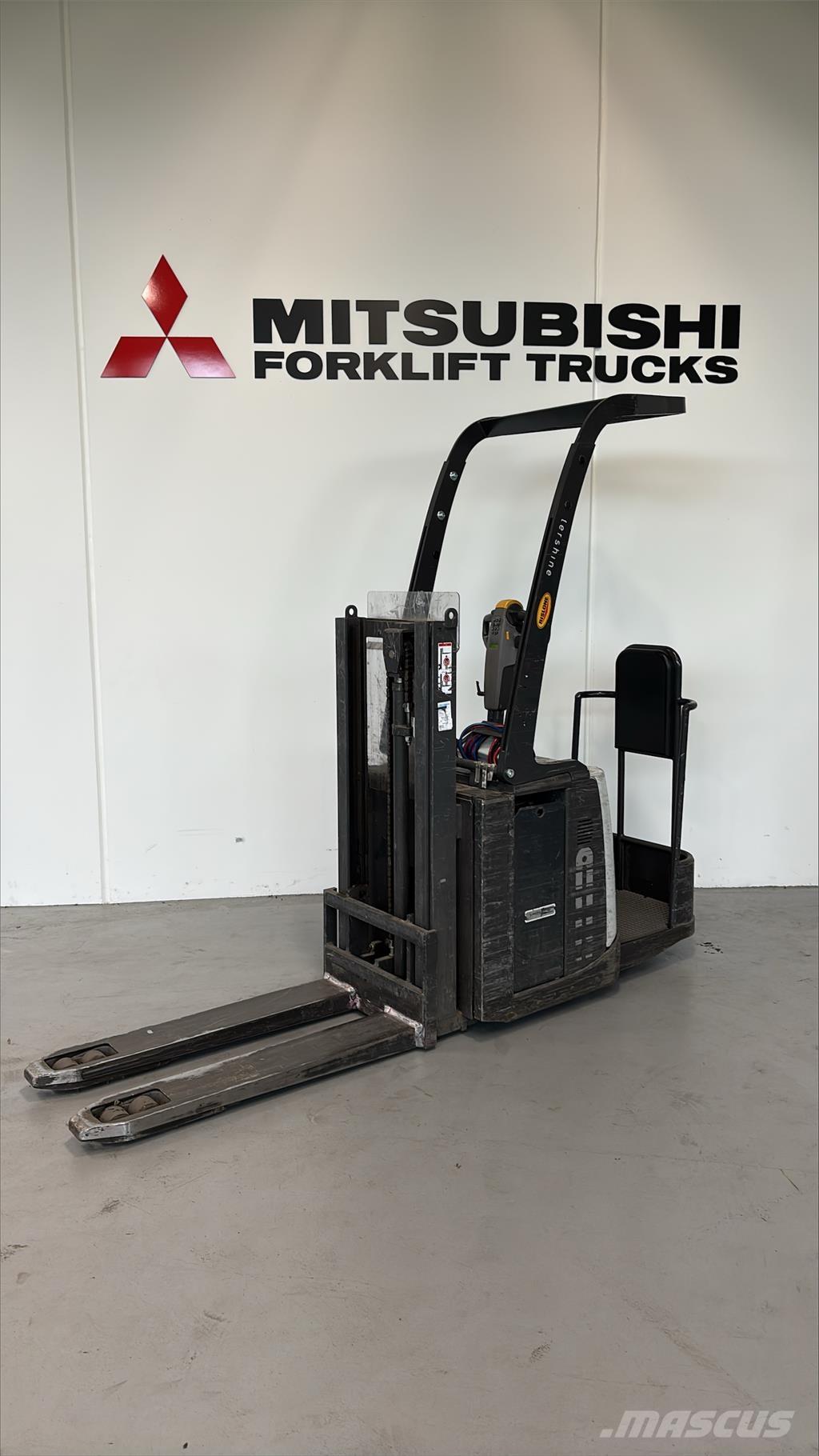 Atlet PDP200 Samopogonski ručni viličari