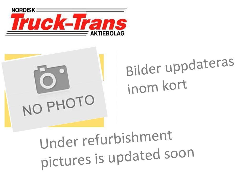 Combilift CBE3000 Viličari sa 4-stranskim dohvatom