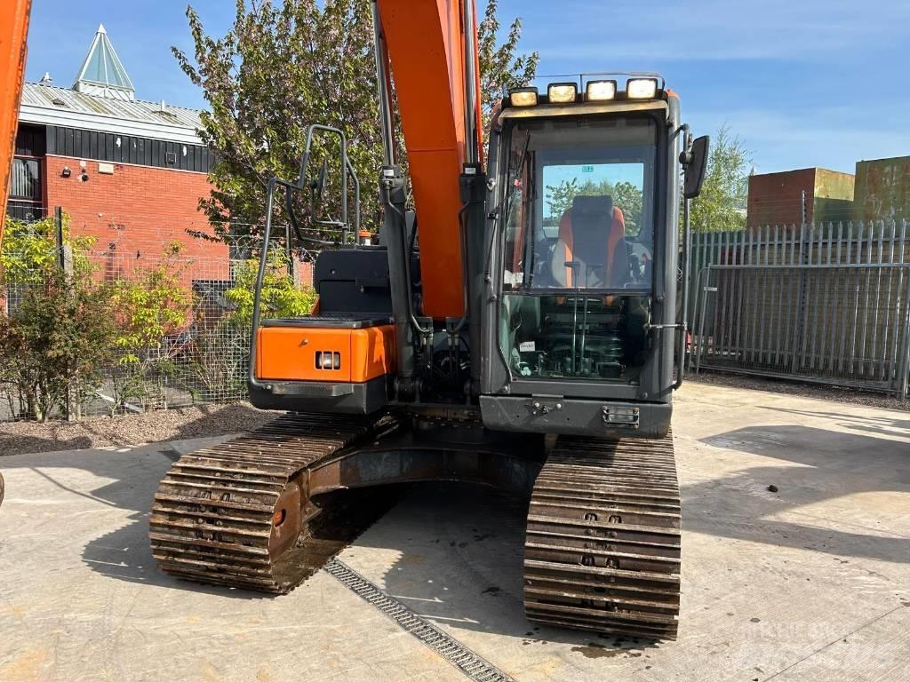 Doosan DX 27 Z Mini bageri <7t