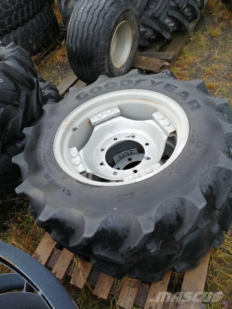 Goodyear 12,4r24 Gume, kotači i naplatci