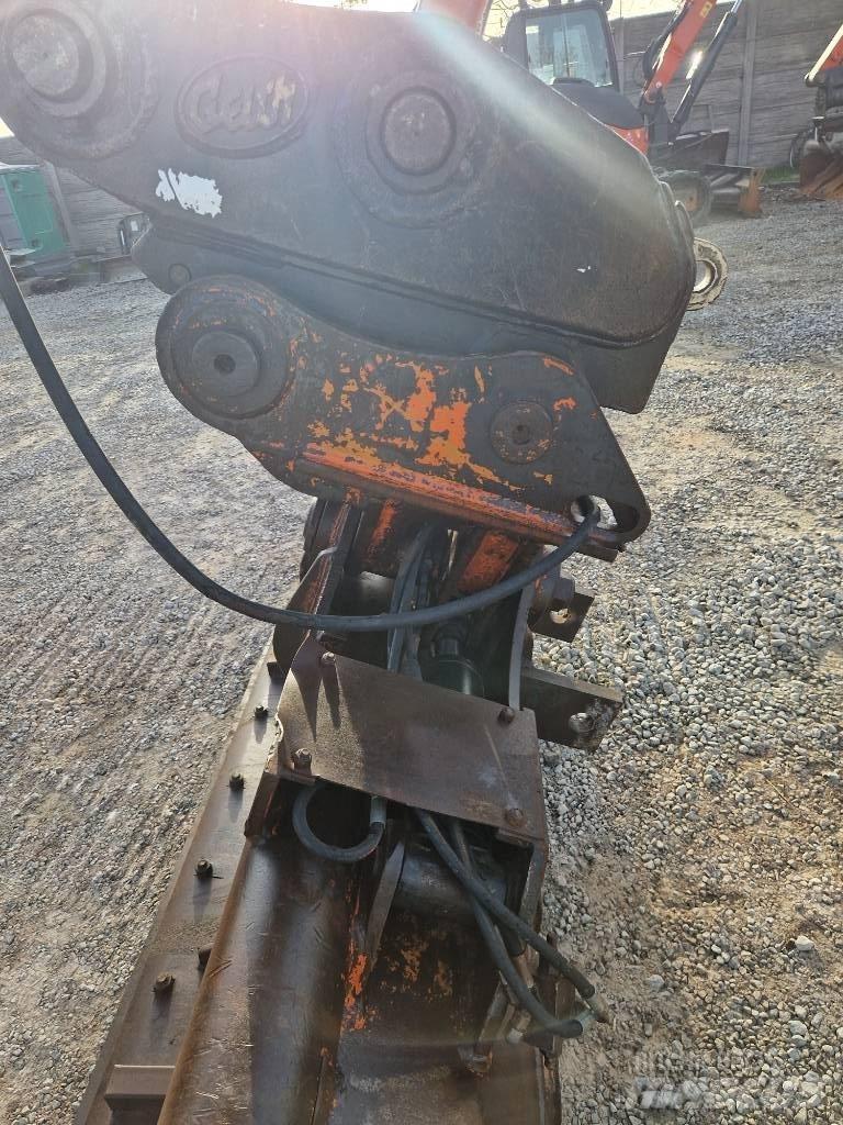 Hitachi ZX 160 LC-5 Bageri gusjeničari