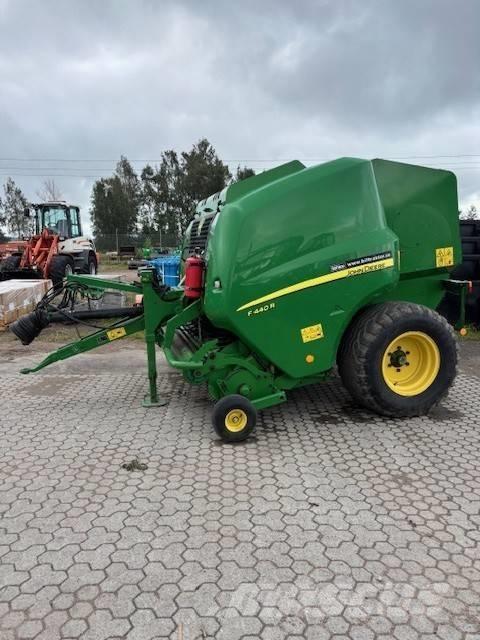 John Deere F 440 R Rolo balirke