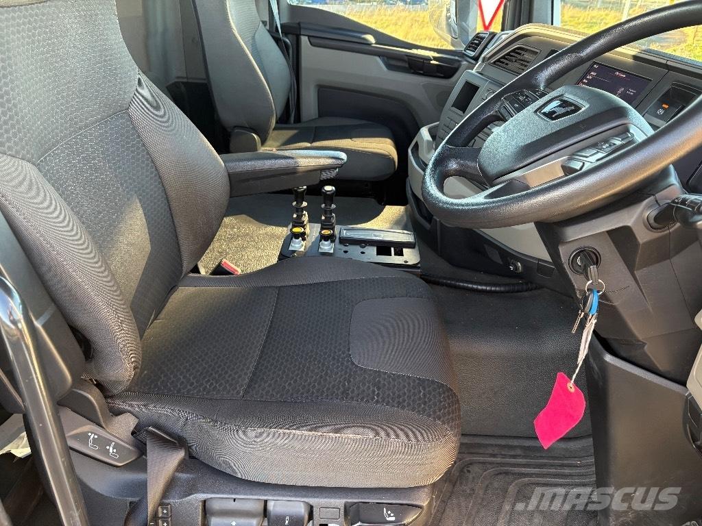 MAN TGS 32.430 Rol kiper kamioni s kukama za dizanje