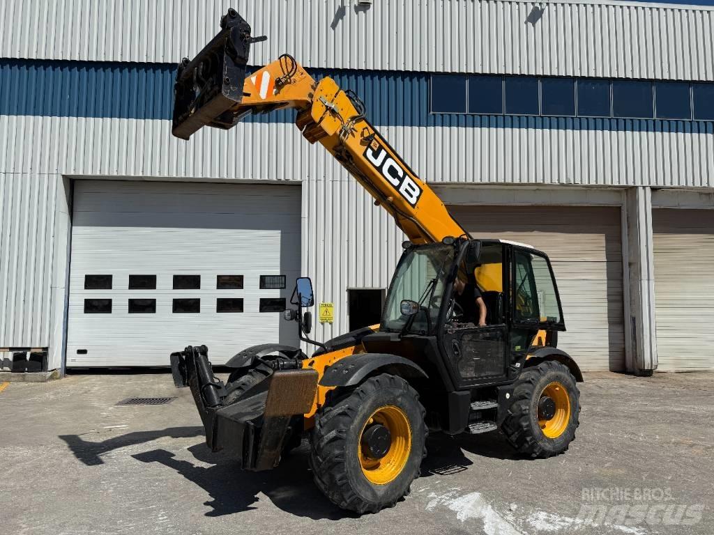 JCB 535-125 Teleskopski viličari