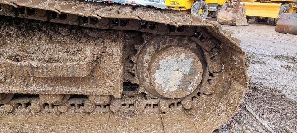Hyundai HX 140 L Bageri gusjeničari