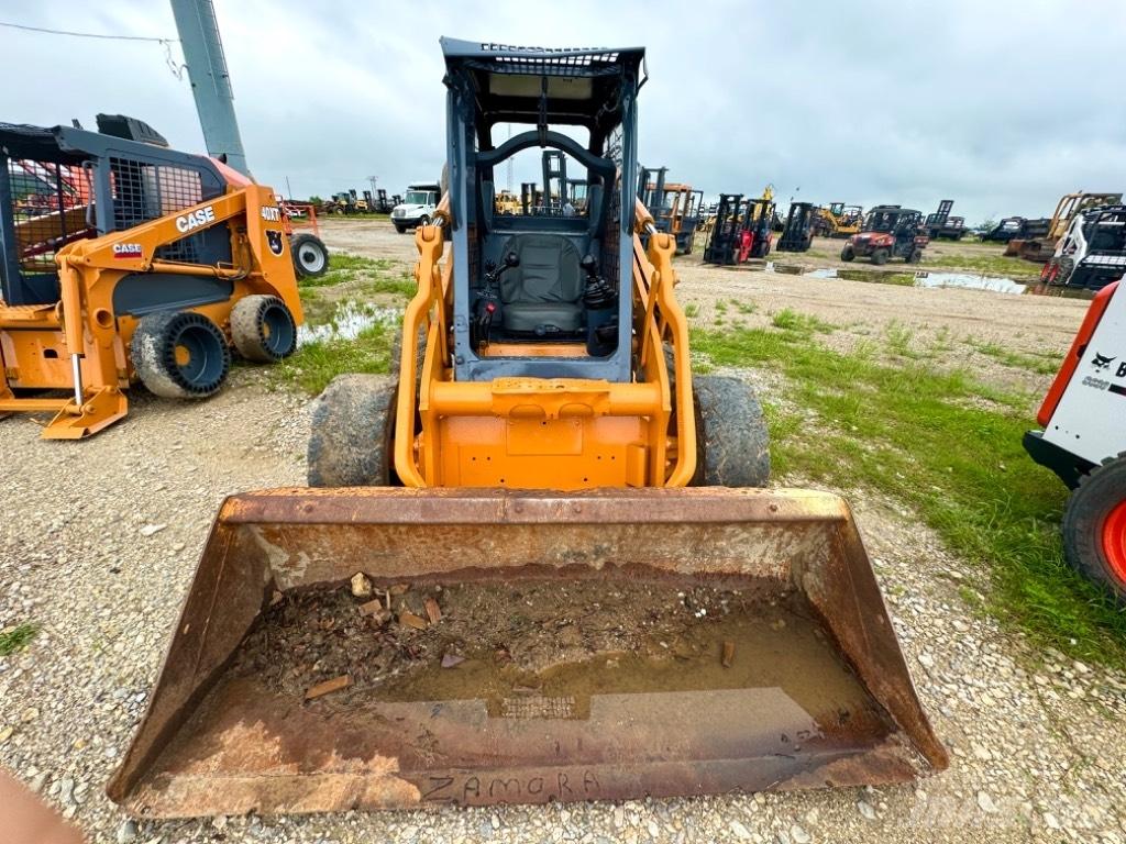 CASE 450 Skid steer mini utovarivači