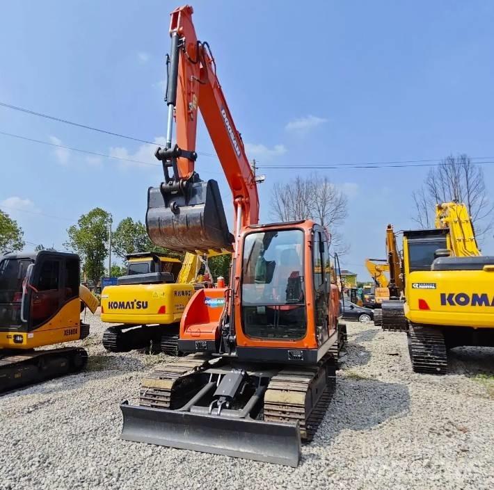 Doosan DX75-9C Midi bageri 7t – 12t