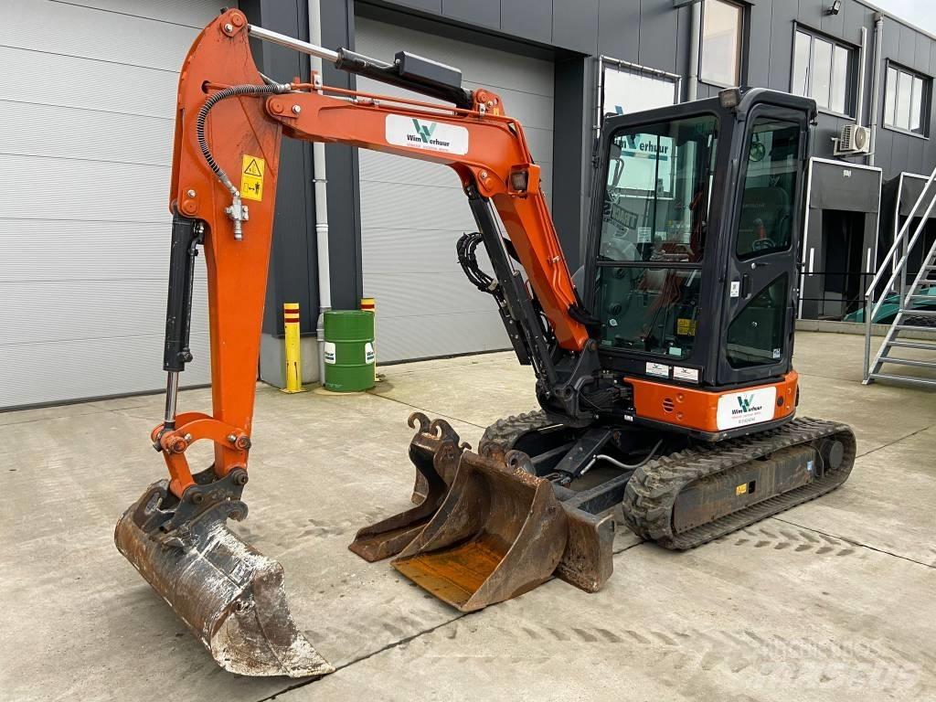 Hitachi ZX 33 U-6 Mini bageri <7t