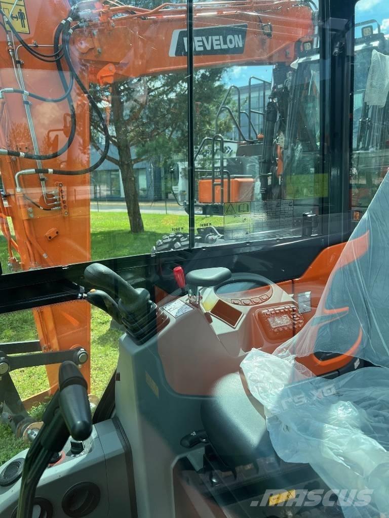 Doosan DX 19 Bageri gusjeničari