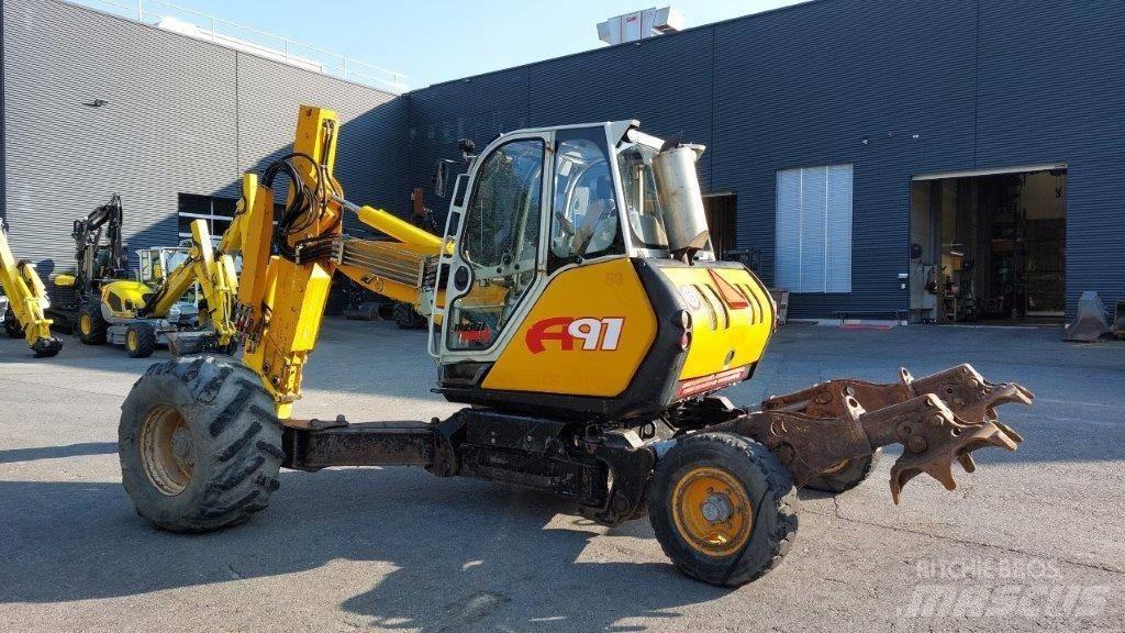 Menzi Muck A91 Mobil Bageri na kotačima