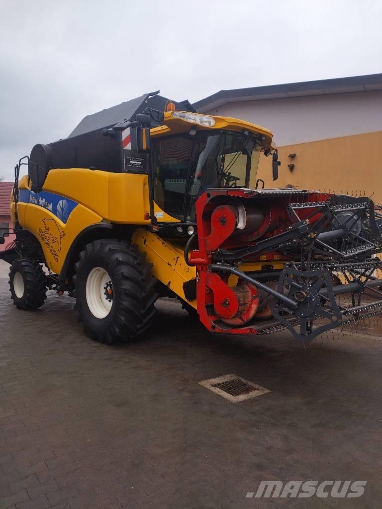 New Holland CX 8040 Kombajni