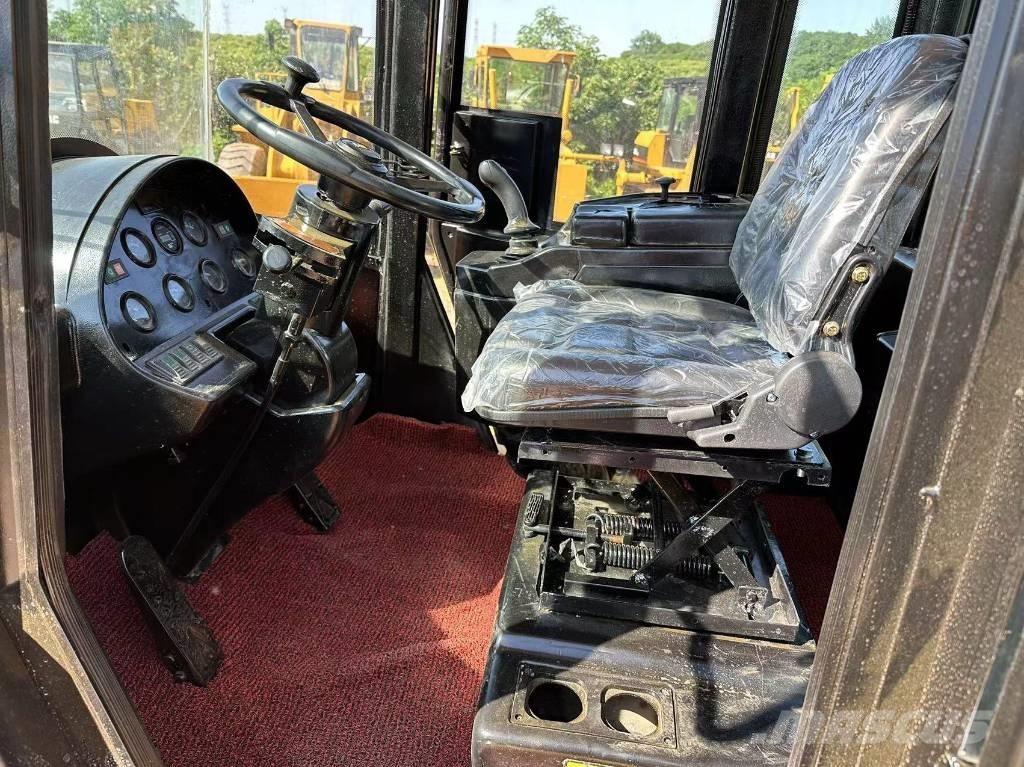 CAT 966H Utovarivači na kotačima