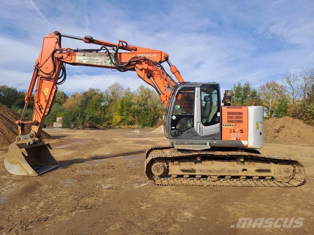 Hitachi ZX225USLC-3 Bageri gusjeničari