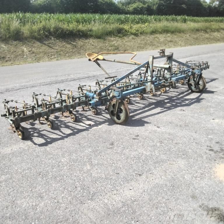  DELFOSSE 12 RANGS Drugi strojevi i priključci za obradu zemlje