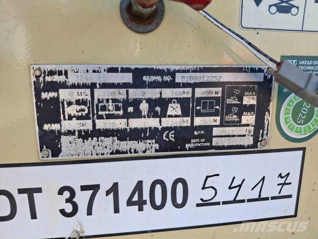 JLG 3246ES Škaraste platforme