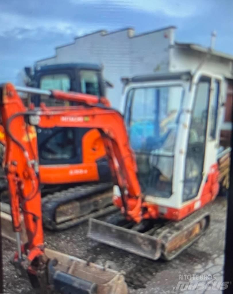 Hitachi EX 15-2 Mini bageri <7t