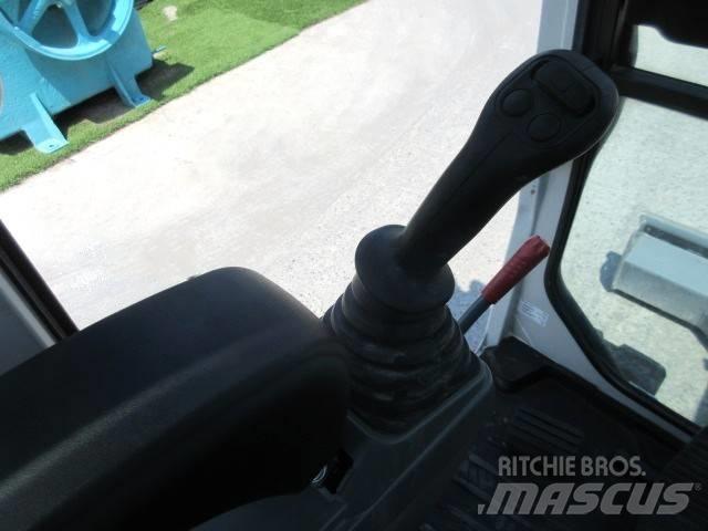 Takeuchi TB 240 Mini bageri <7t