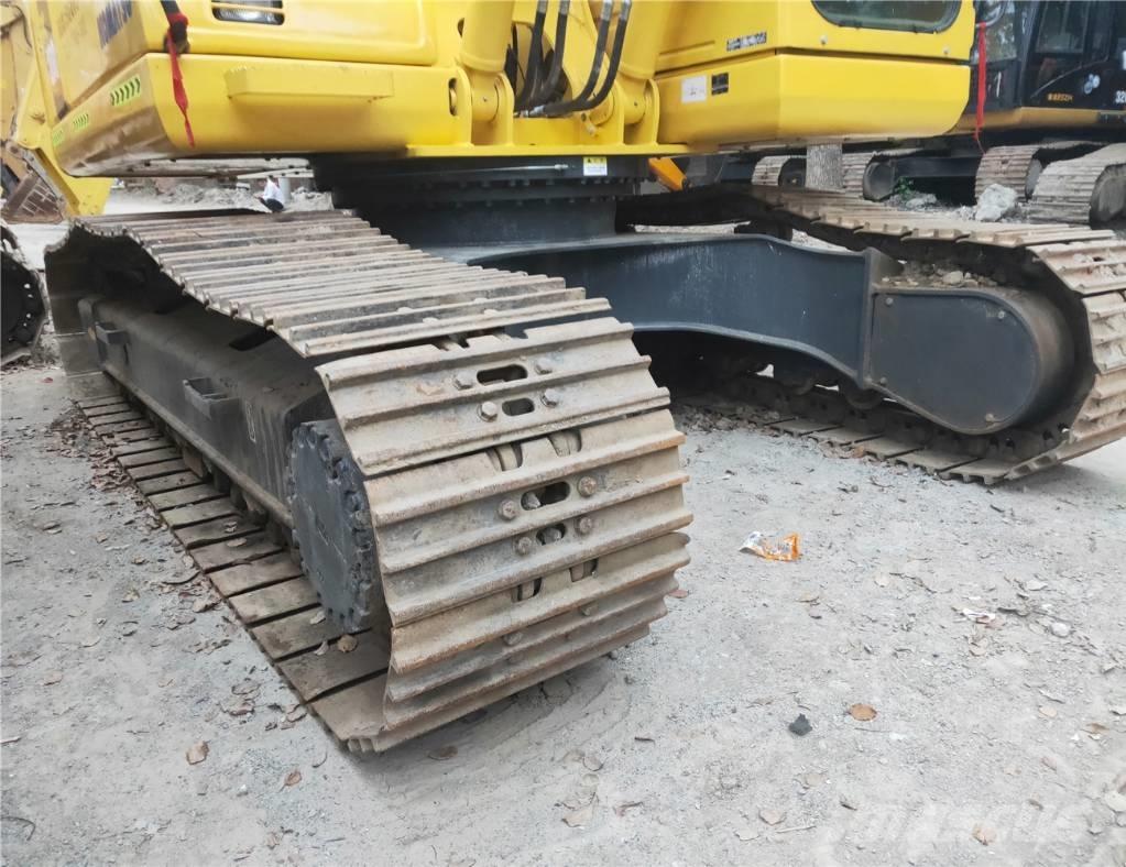 Komatsu PC200-7 Bageri gusjeničari