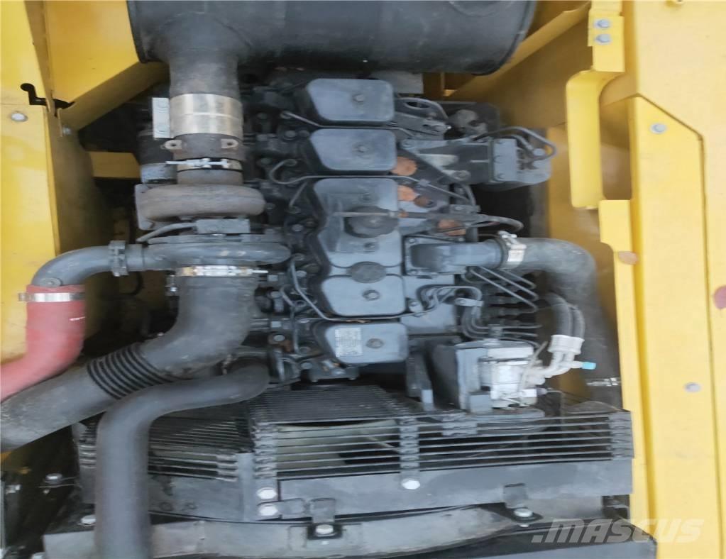 Komatsu PC200-7 Bageri gusjeničari