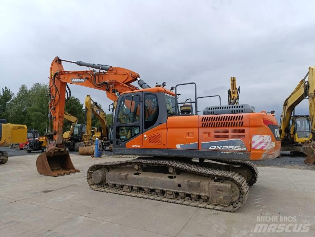 Doosan DX 255 LC-5 Bageri gusjeničari