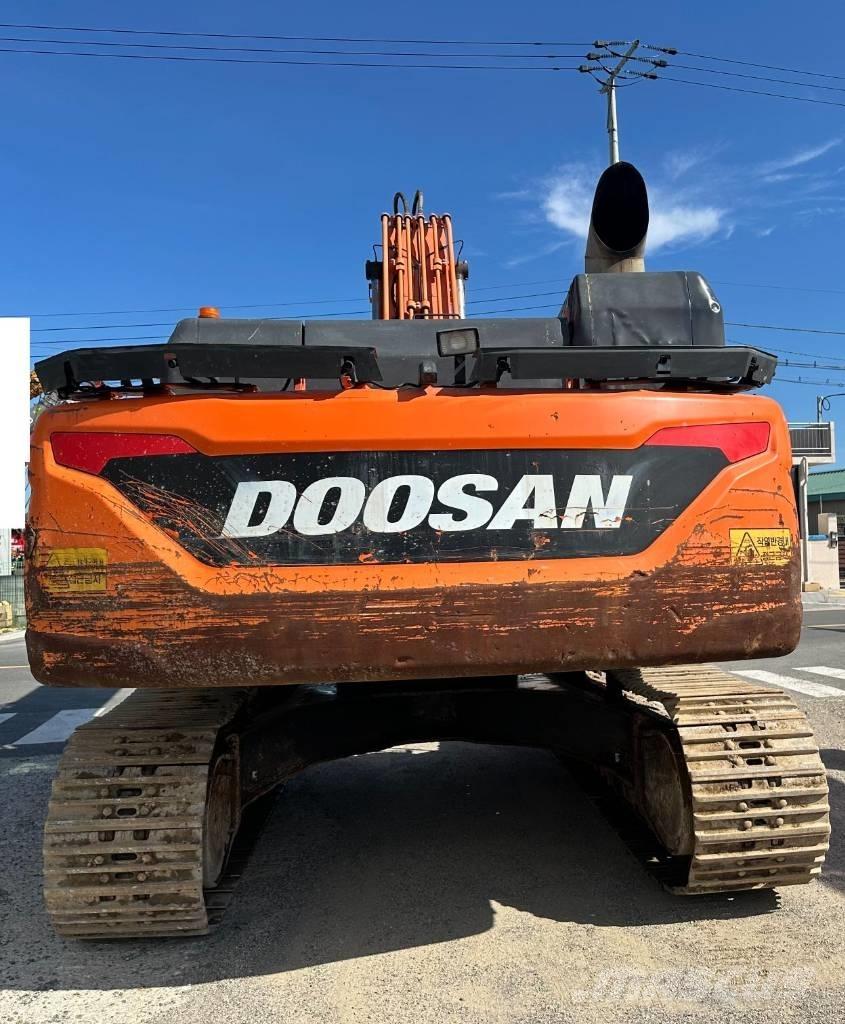 Doosan DX 300 LC-3 Bageri gusjeničari