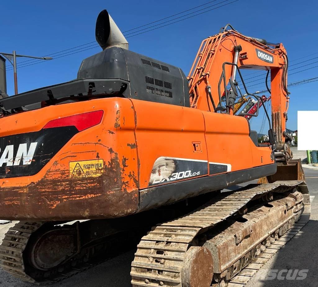 Doosan DX 300 LC-3 Bageri gusjeničari