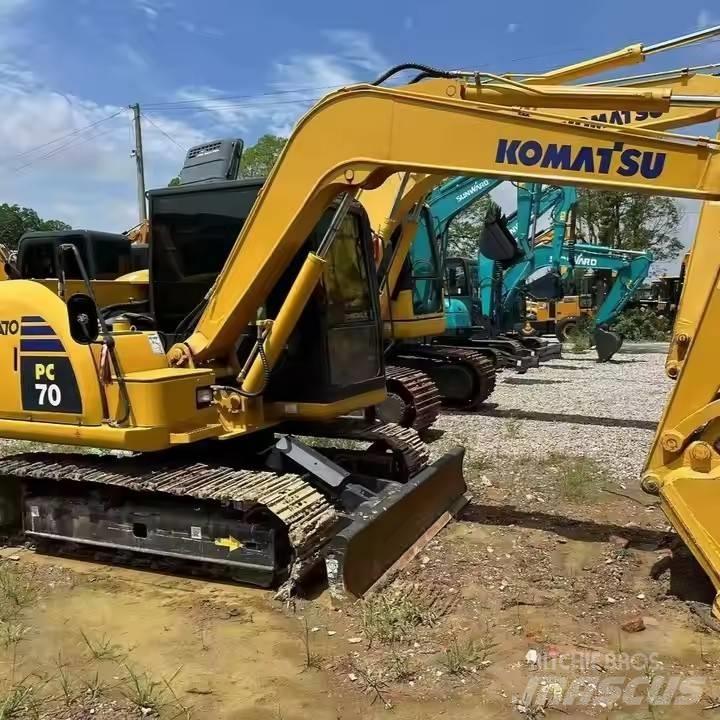 Komatsu PC70 Bageri gusjeničari