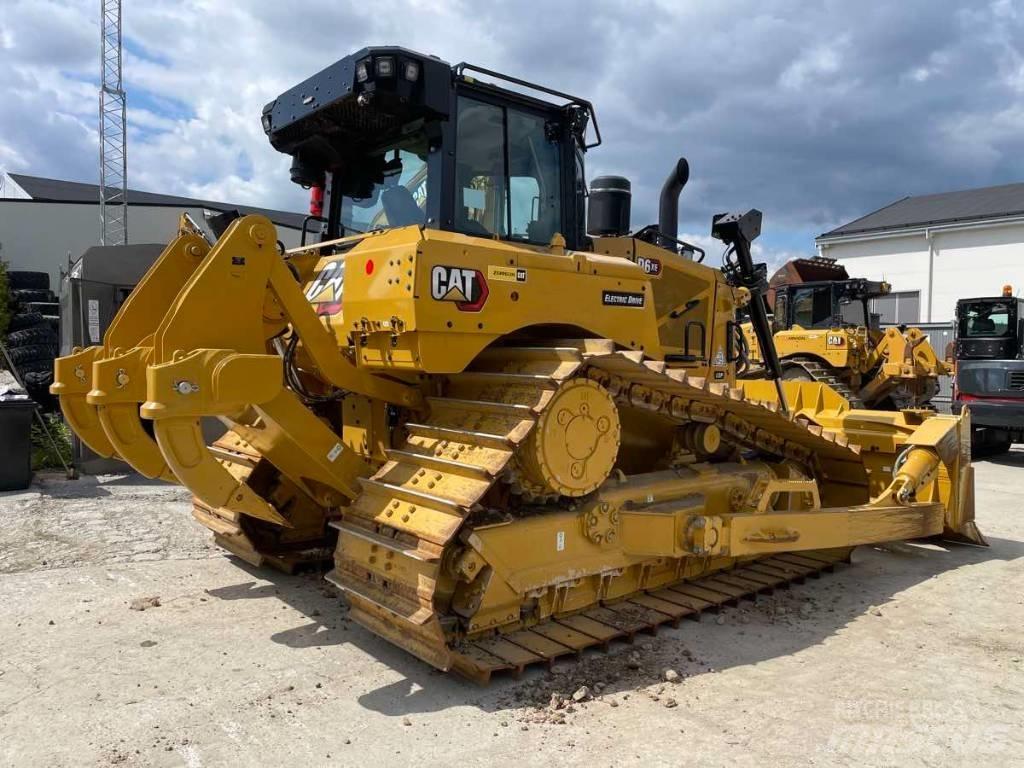CAT D 6 XE LGP Buldožeri gusjeničari