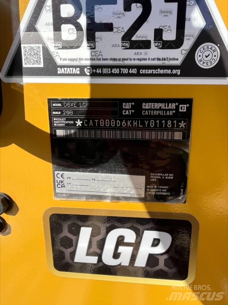 CAT D 6 XE LGP Buldožeri gusjeničari